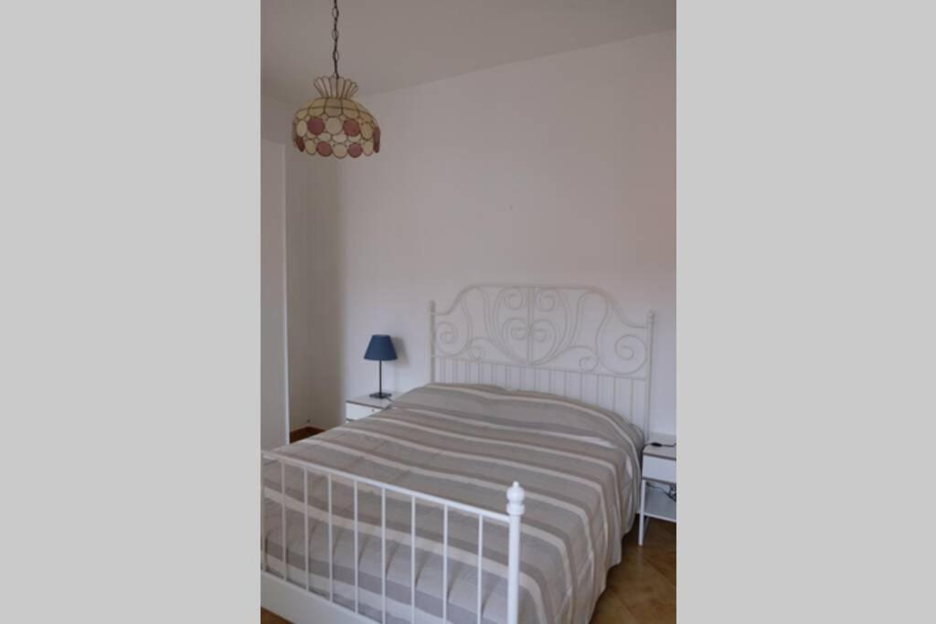 Countryhouse Traversa Du Furnu Imperia Exterior photo